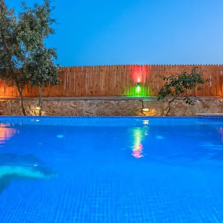 Carya Famm Villa *